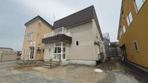 Central 5 bedrooms Home