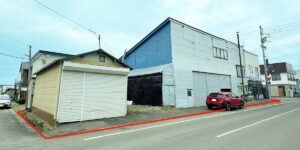 Kyogoku Residence & Garage