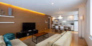 Yama Shizen East 101