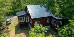Beautiful 3 BR Ruhiel Home (Winter)